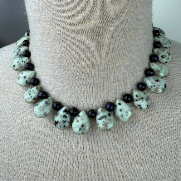 Kiwi Jasper & Blue Goldstone Beaded Necklace 18.5" - Picture 1 of 9
